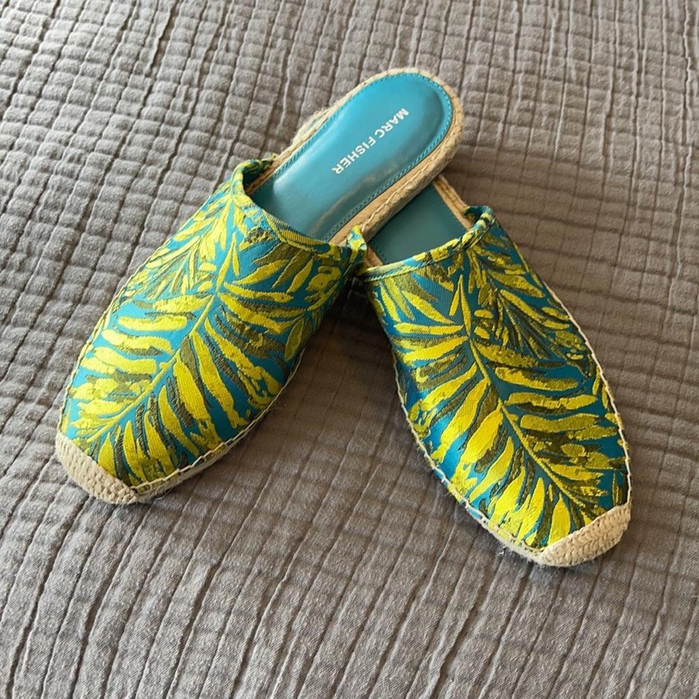 Marc fisher espadrilles